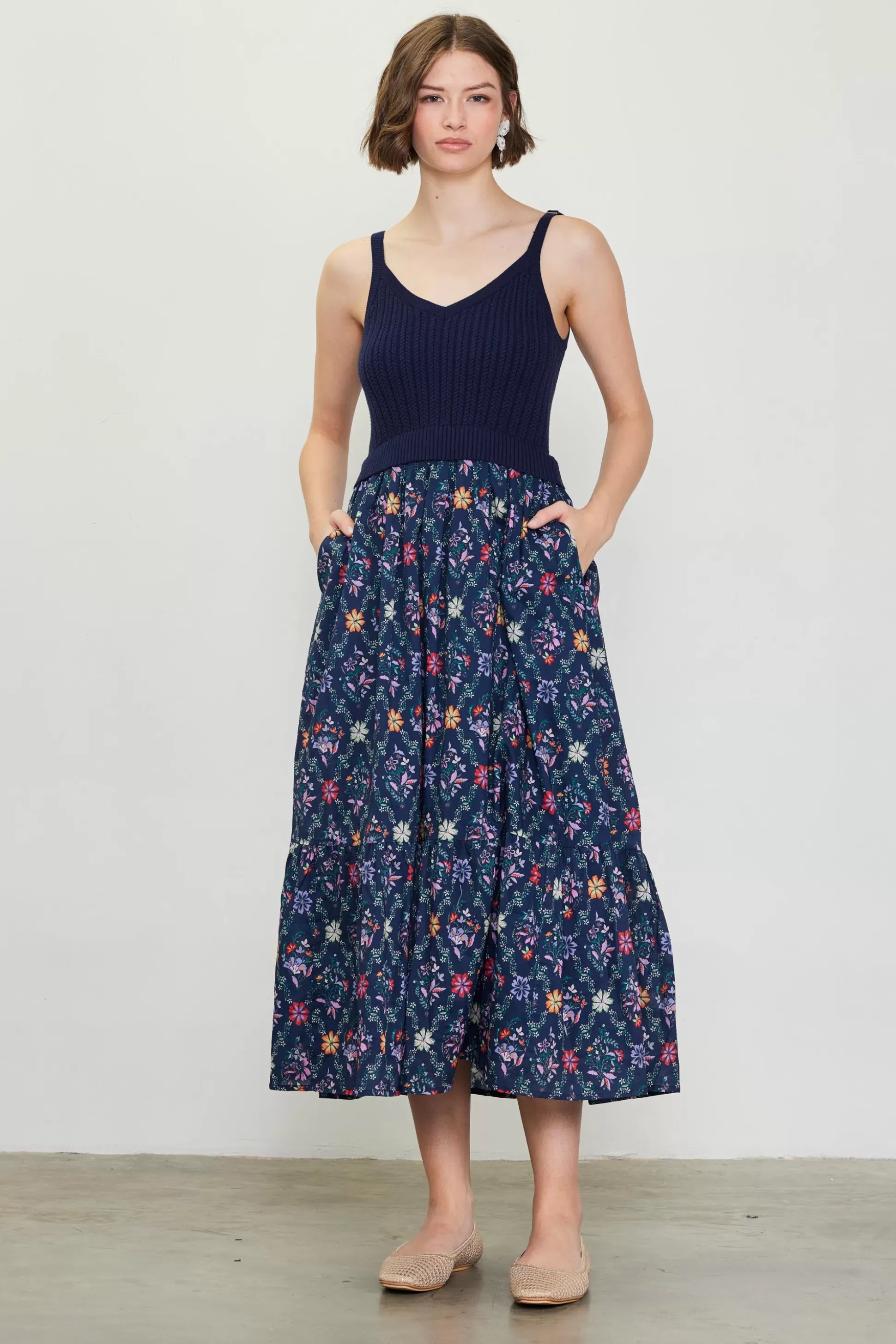 SKIES ARE BLUE Midi Dresses>Amelia Floral Print Midi Dress Navy