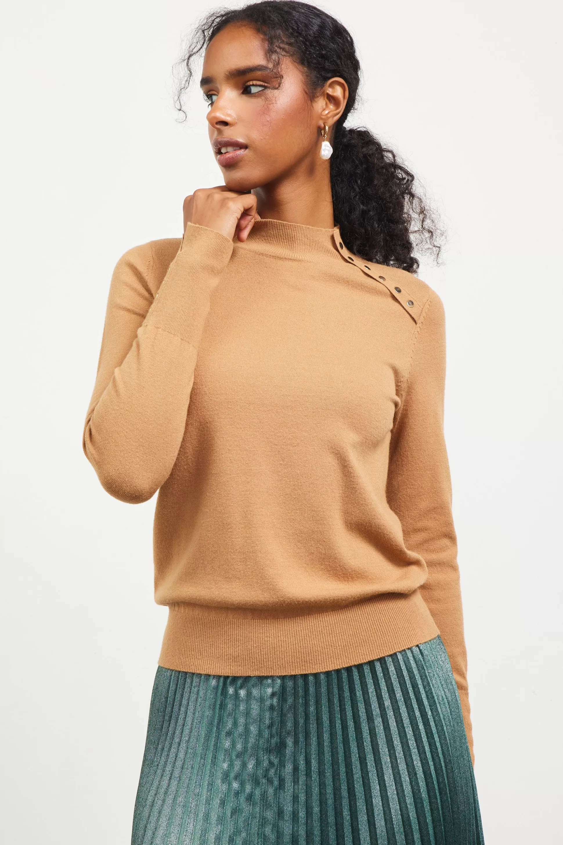 SKIES ARE BLUE Long Sleeve Tops | Sweaters>Button Detail Mock Neck Sweater Camel