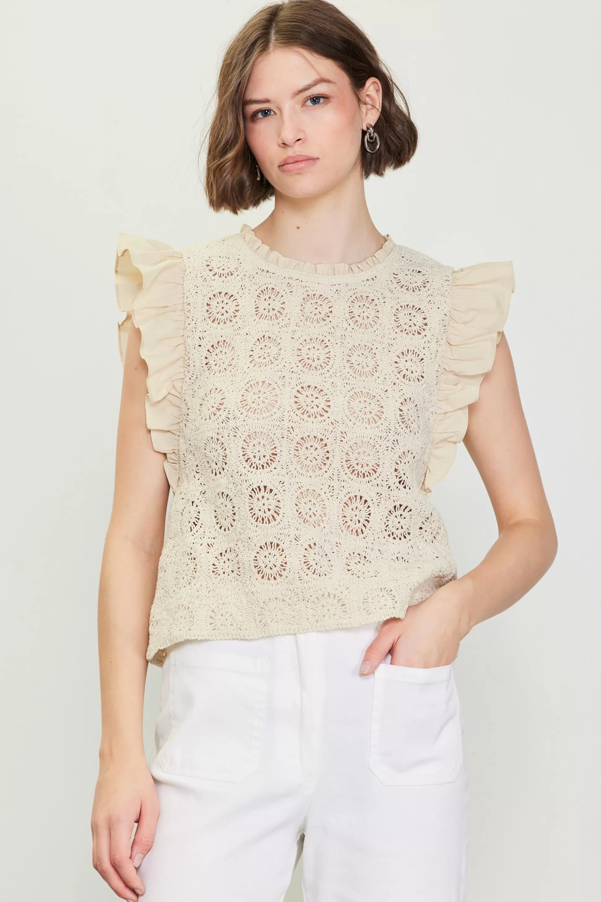 SKIES ARE BLUE Sleeveless Tops>Crochet Flutter Sleeve Top Natural