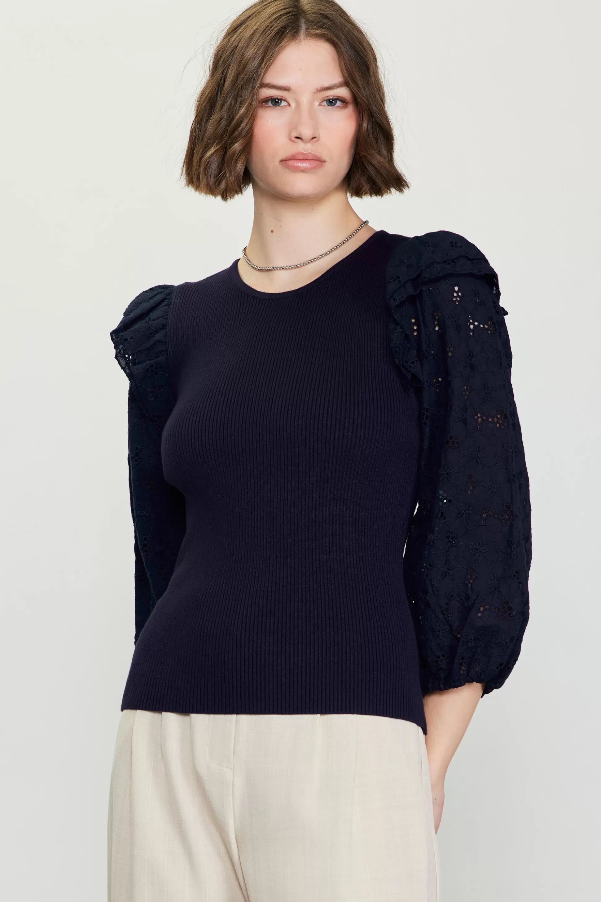 SKIES ARE BLUE Long Sleeve Tops>Eyelet Ruffle Sleeve Knit Top Navy