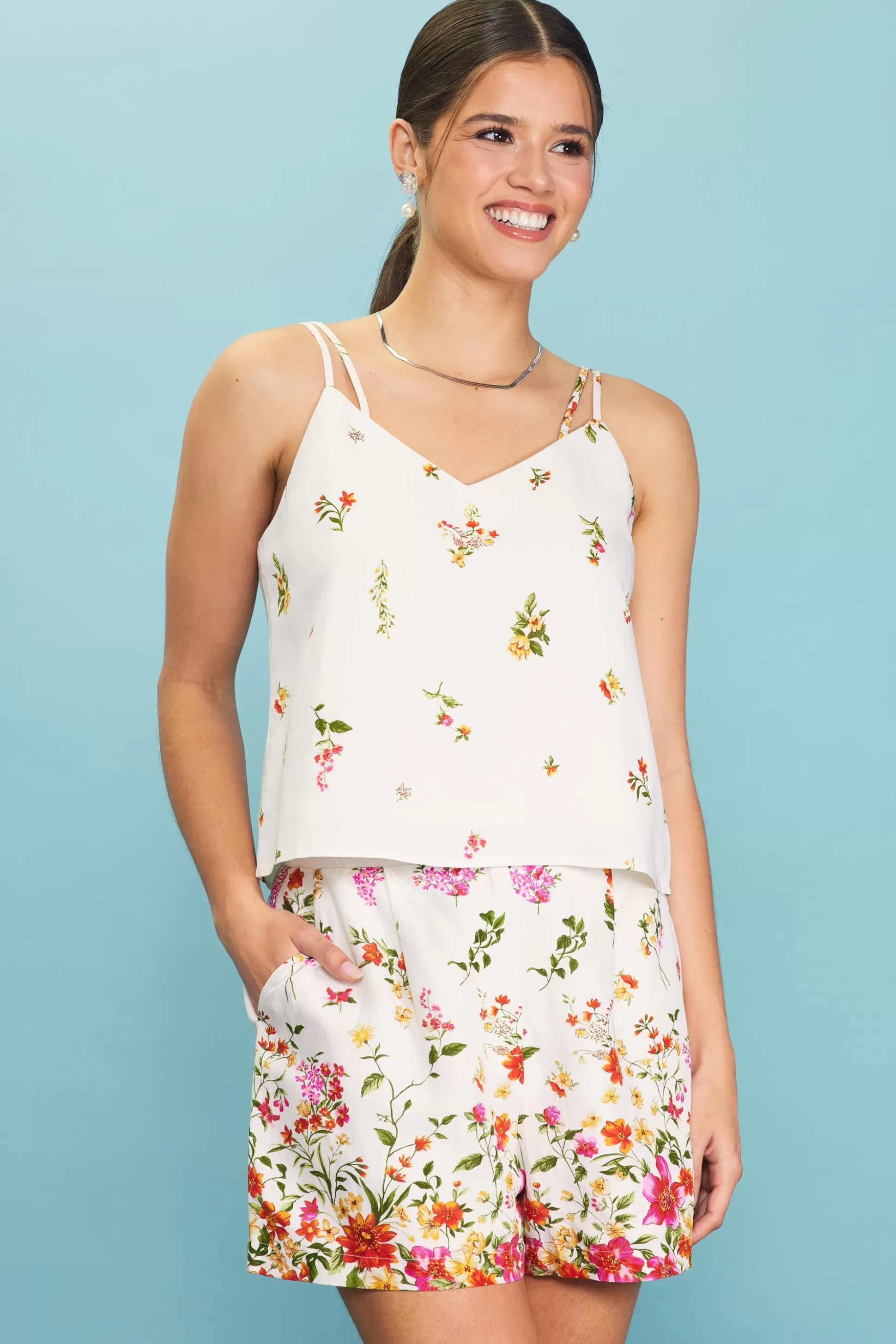 SKIES ARE BLUE Sleeveless Tops>Floral Motif Tank Top Ivory-red