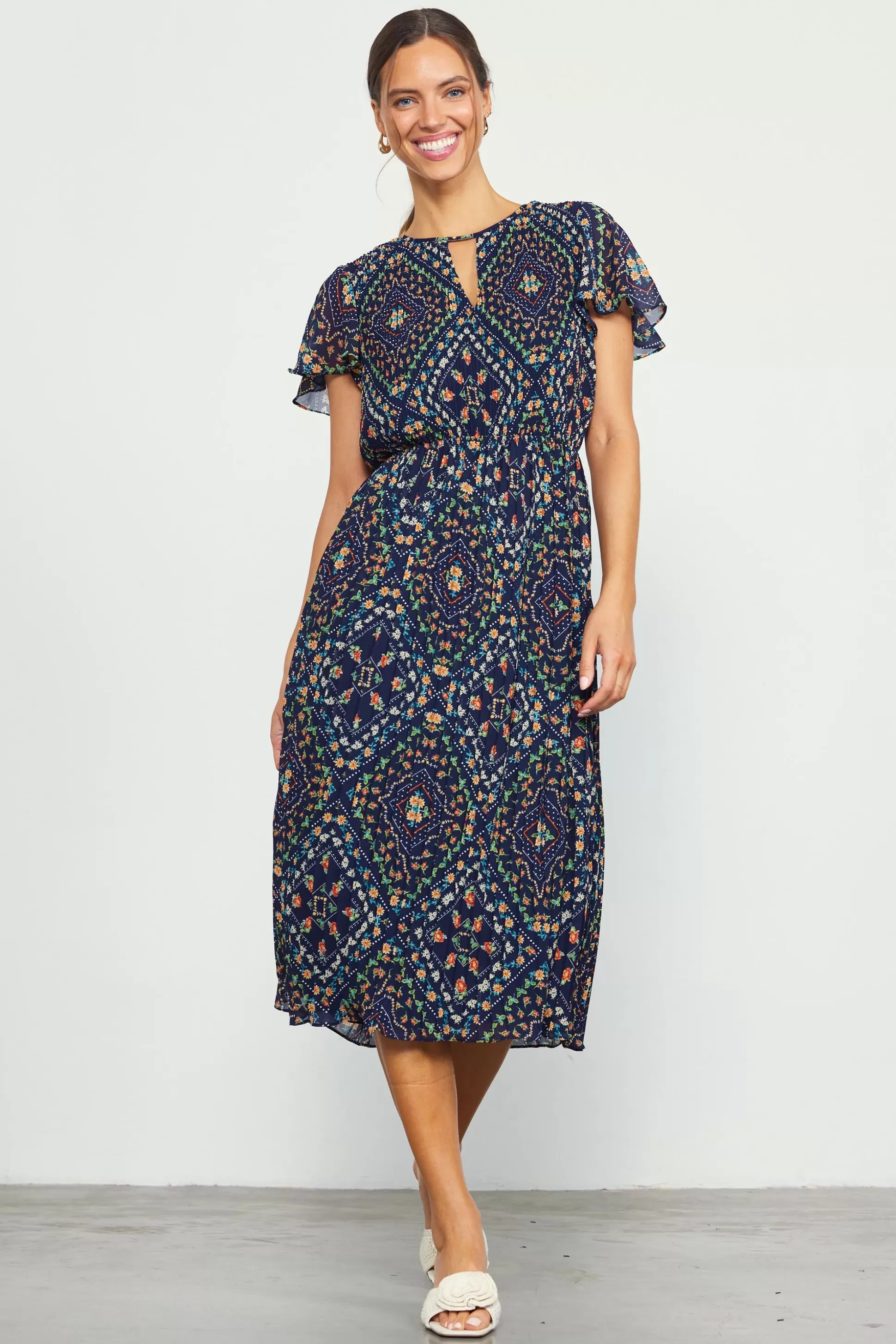 SKIES ARE BLUE Midi Dresses>Floral Print Pleated Midi Dress Navy