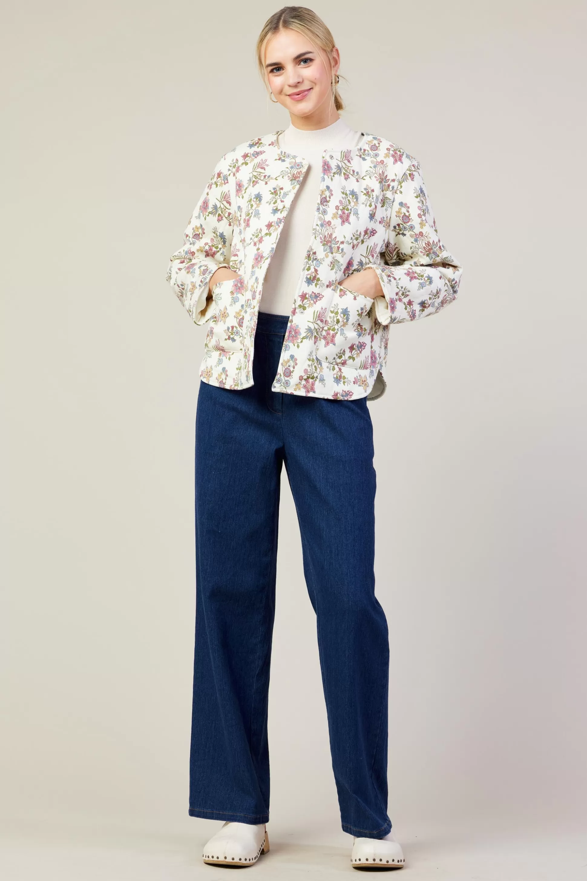 SKIES ARE BLUE Outerwear>Floral Print Quilted Jacket Ivory-multi