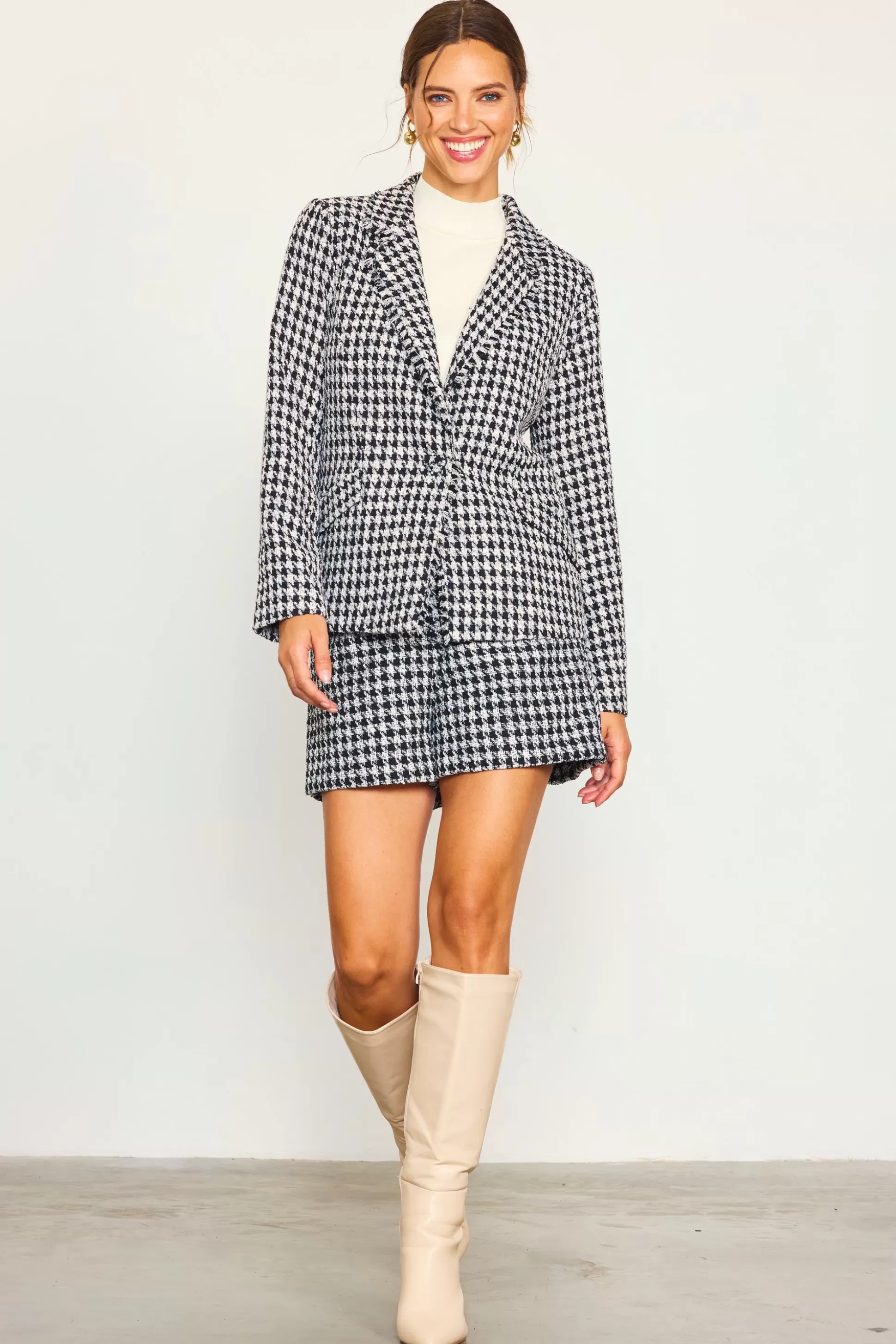 SKIES ARE BLUE Blazers>Fringed Houndstooth Blazer Cream-black