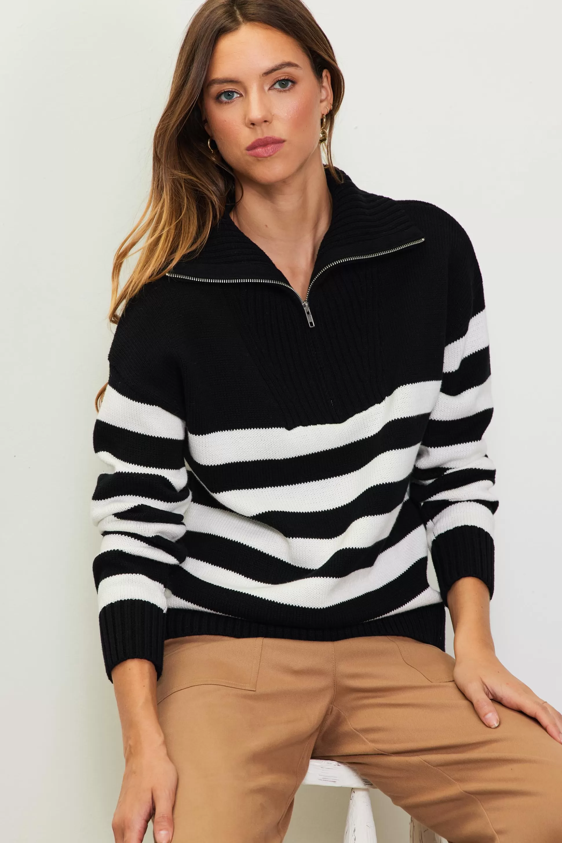 SKIES ARE BLUE Sweaters>Half-Zip Striped Sweater Black-white