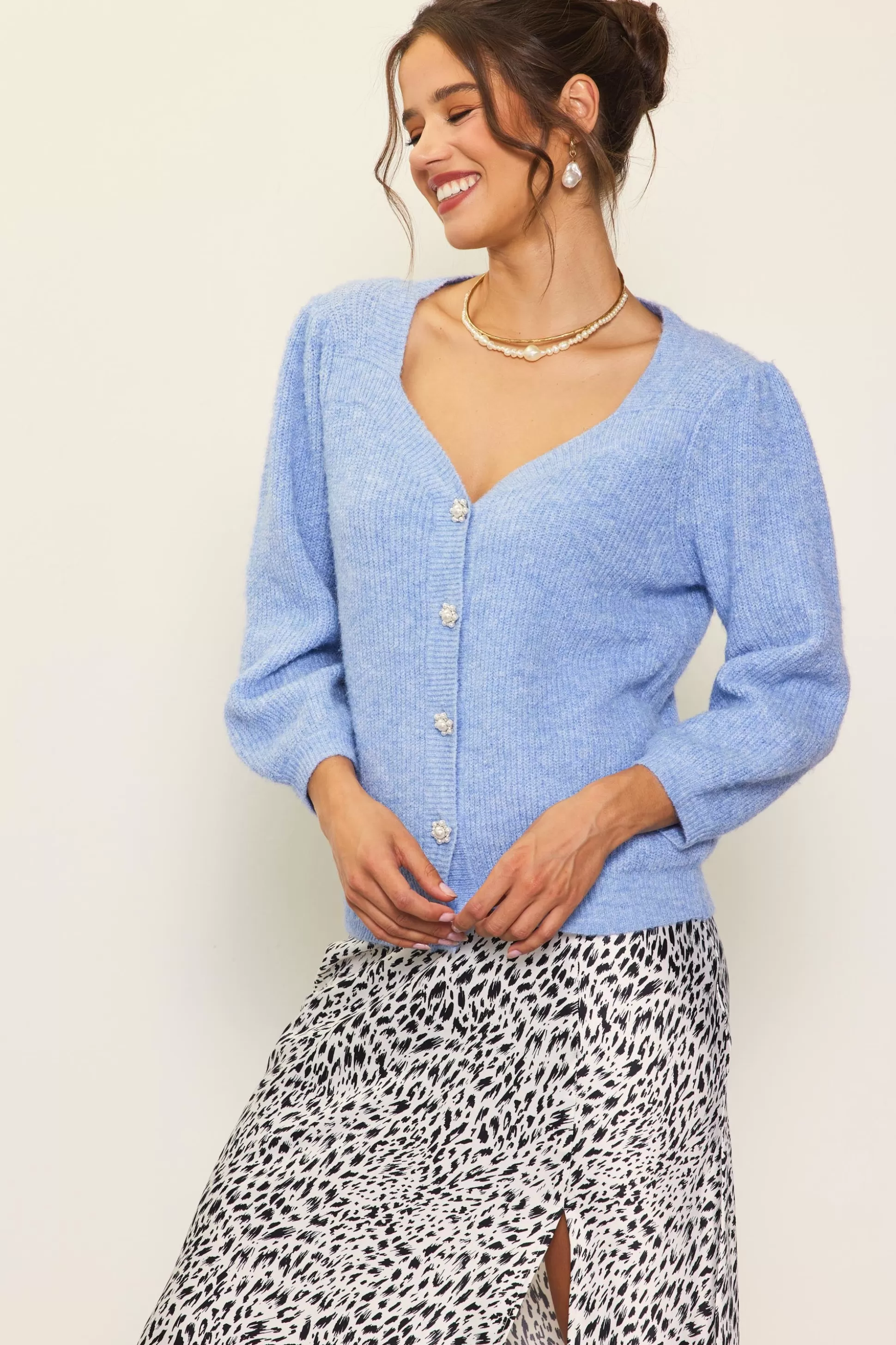 SKIES ARE BLUE Sweaters>Jewelry Button Puff Sleeve Cardigan Skyblue