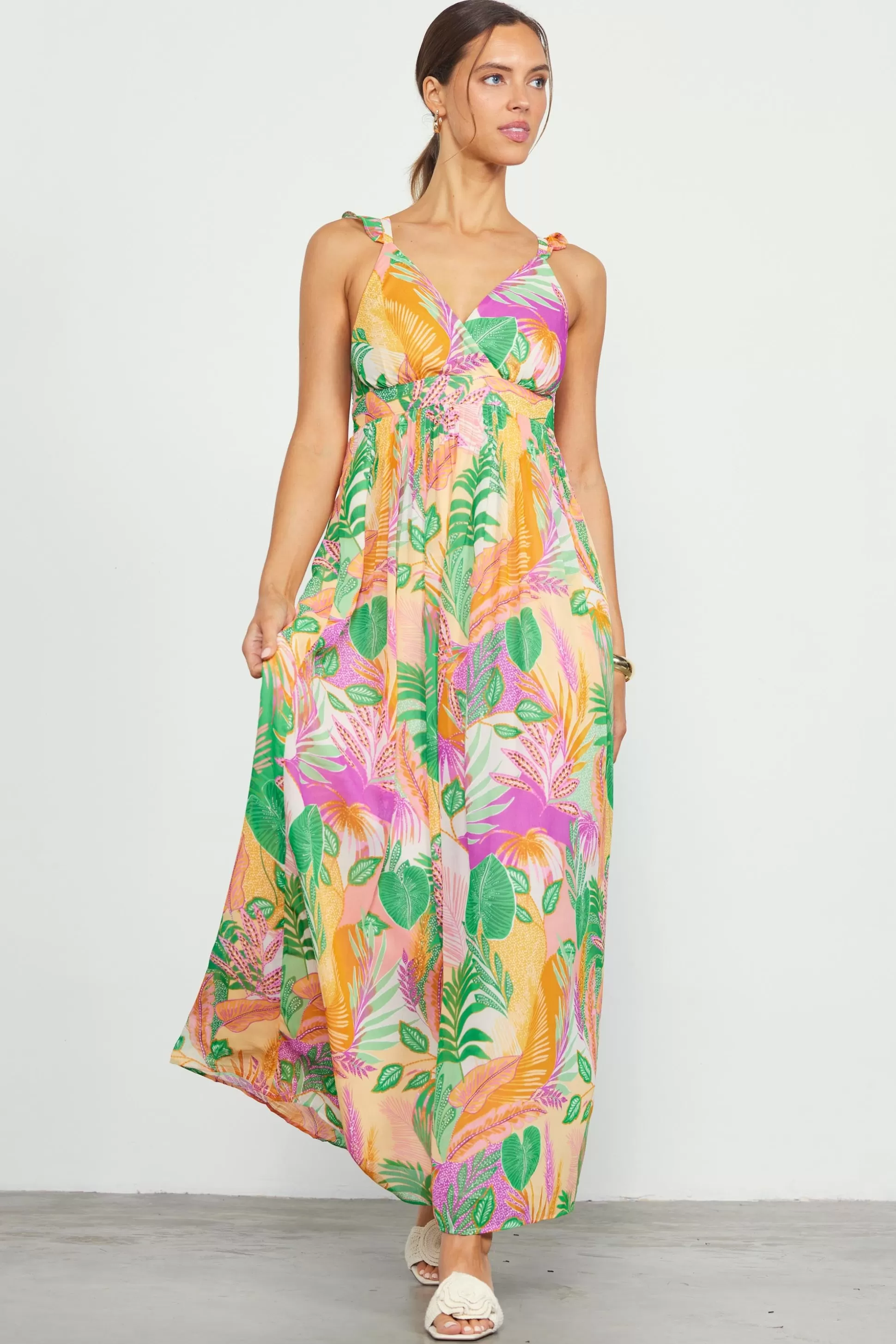 SKIES ARE BLUE Maxi Dresses>Leilani Floral Print Maxi Dress Pinkguava