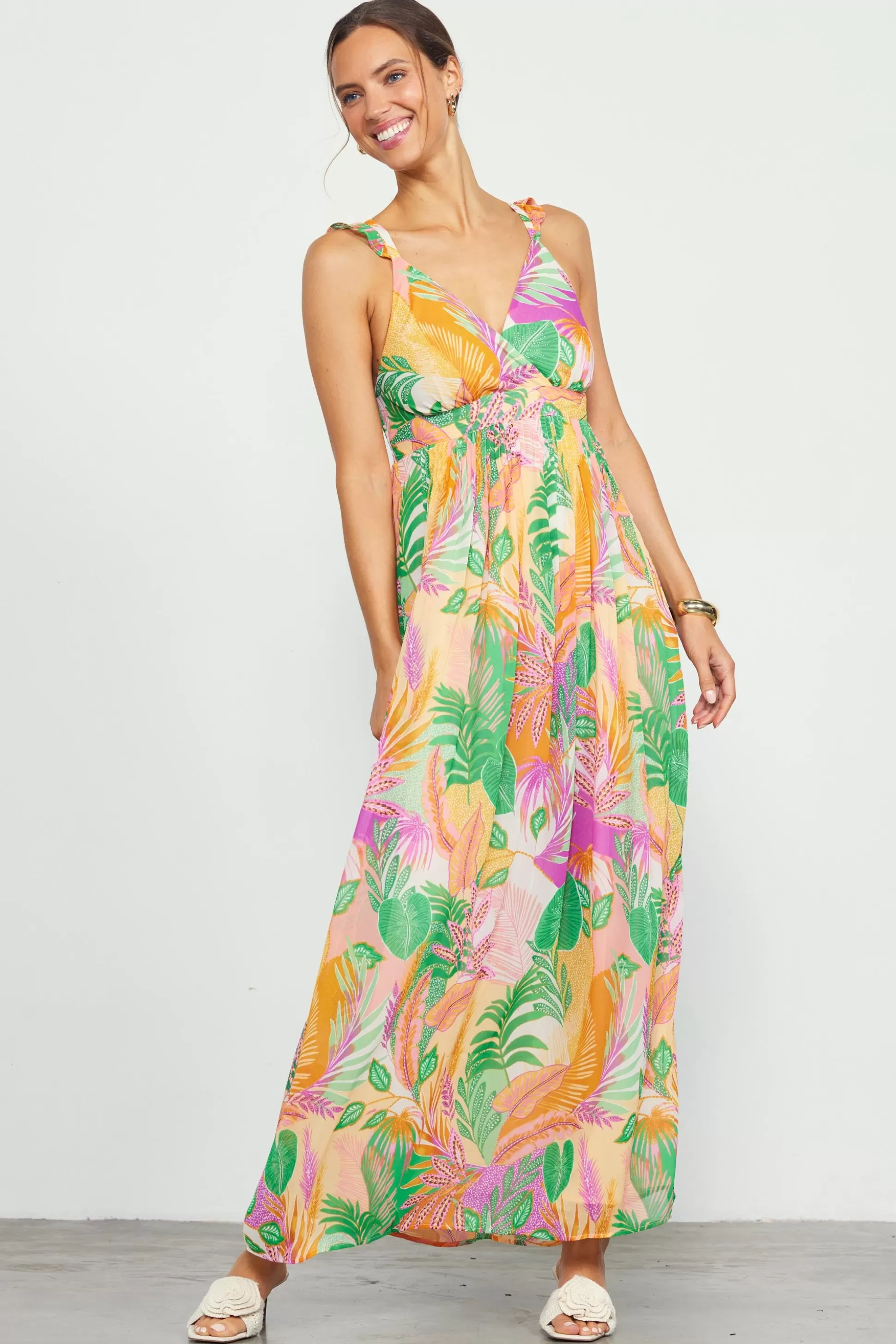 SKIES ARE BLUE Maxi Dresses>Leilani Floral Print Maxi Dress Pinkguava