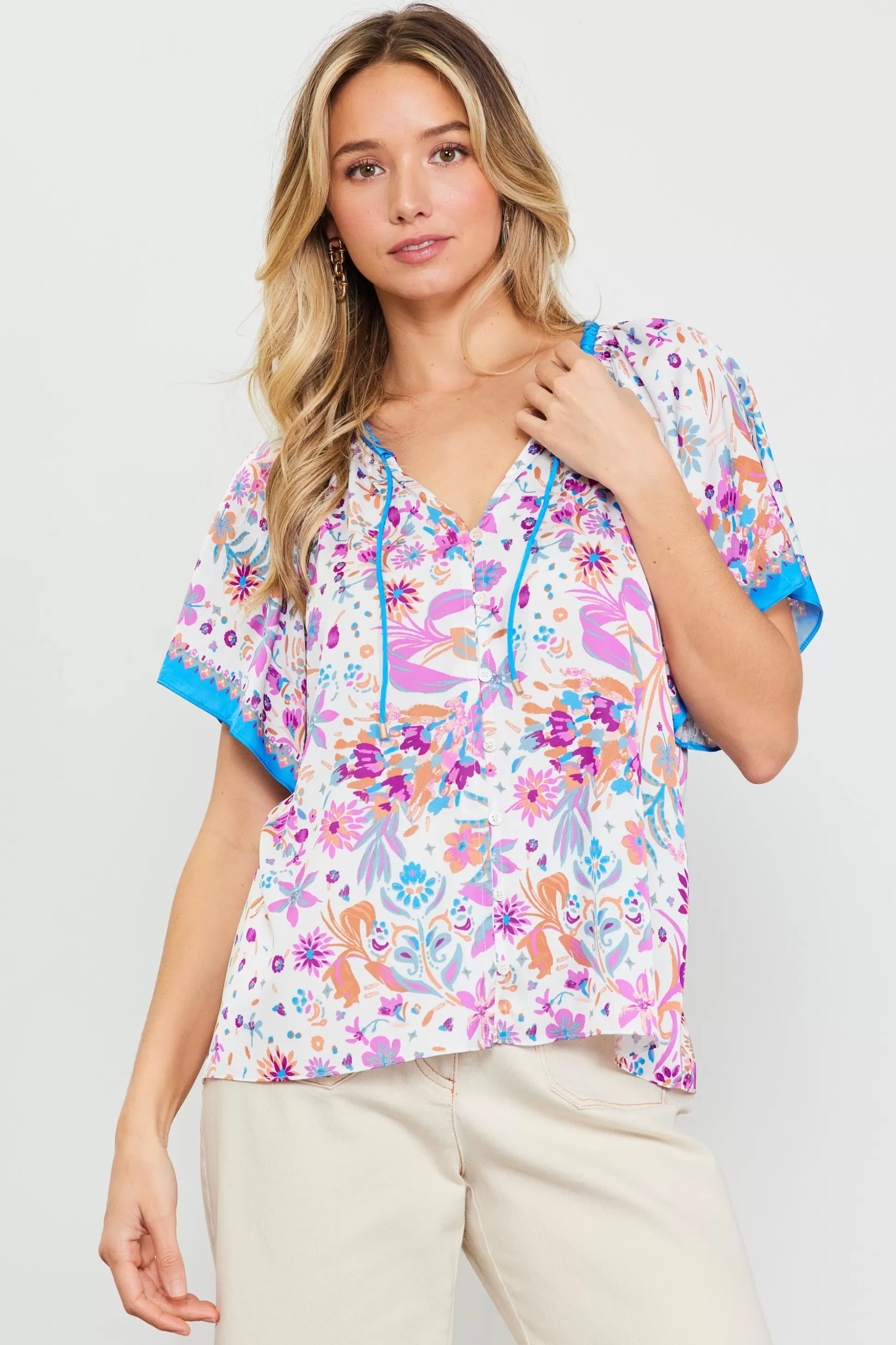 SKIES ARE BLUE Short Sleeve Tops>Magnolia Border Print Short Sleeve Top Floralcapriblue