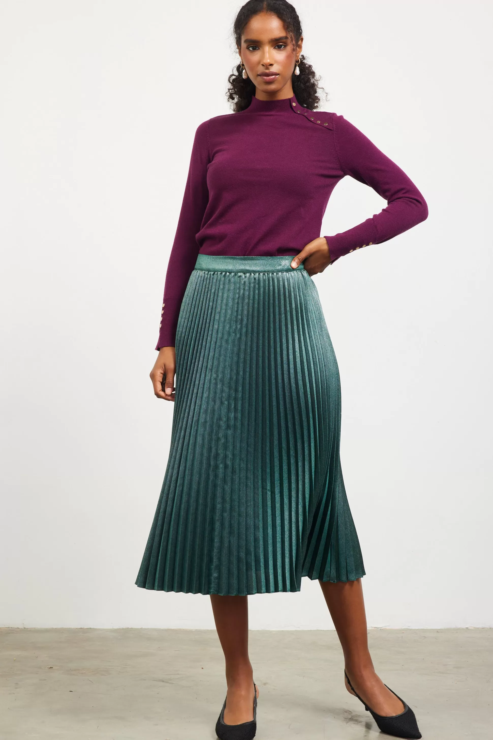 SKIES ARE BLUE Skirts>Metallic Foil Pleated Midi Skirt Astrogreen