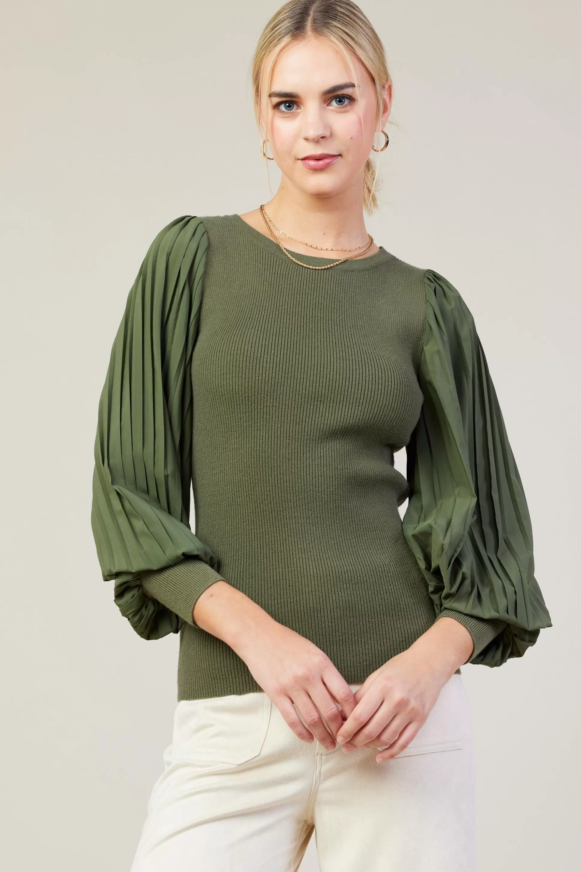 SKIES ARE BLUE Long Sleeve Tops>Mixed Media Pleated Sleeve Top Olive