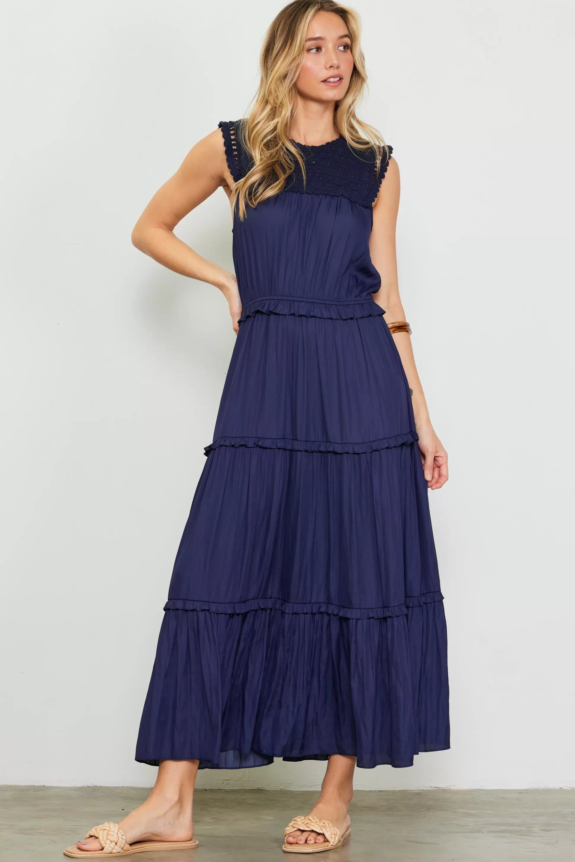 SKIES ARE BLUE Midi Dresses>Mixed Media Ruffled Tiered Midi Dress Navy