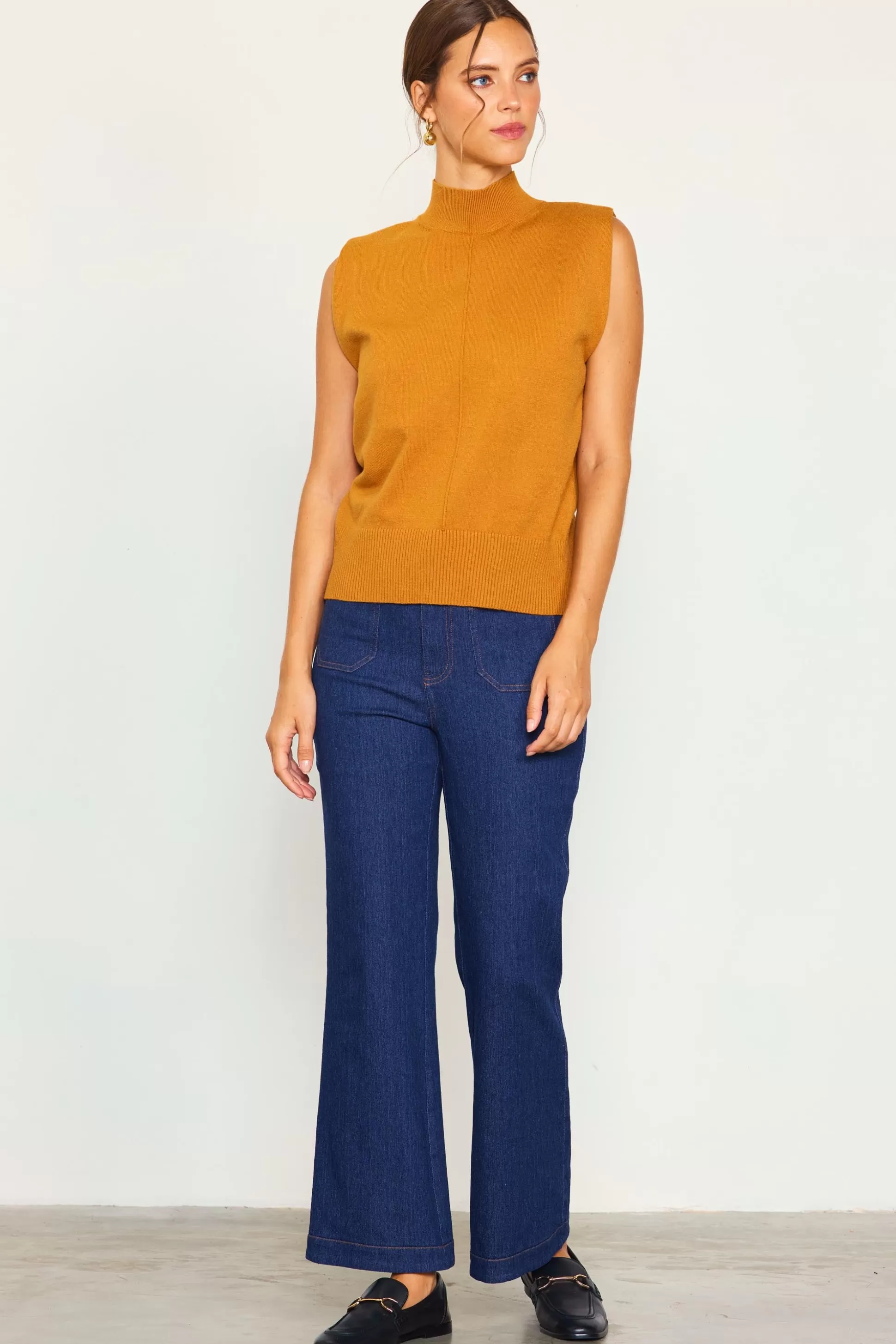 SKIES ARE BLUE Short Sleeve Tops>Mock Neck Sleeveless Knit Top Mustard