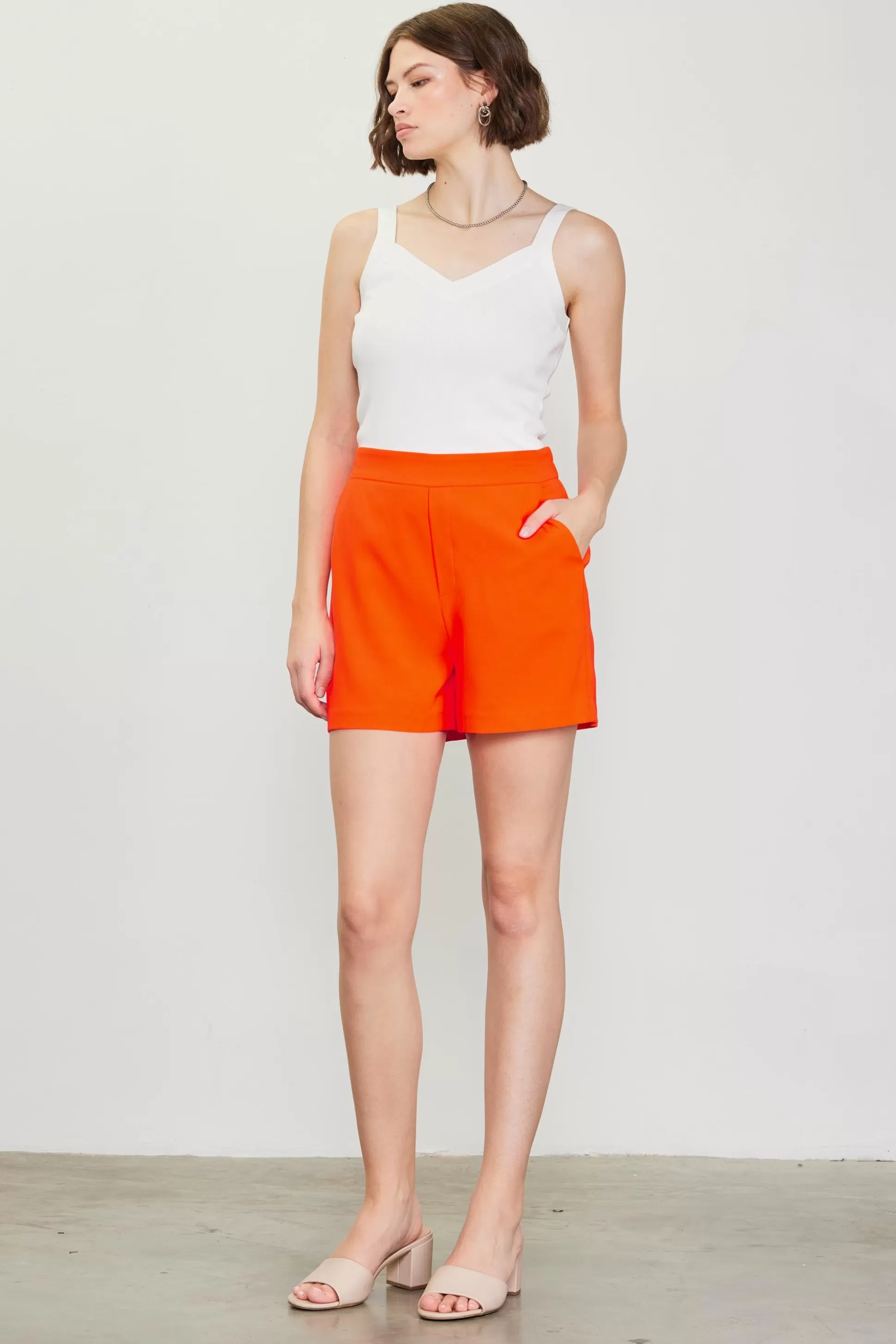 SKIES ARE BLUE Shorts>Neon Structured Shorts Neonorange