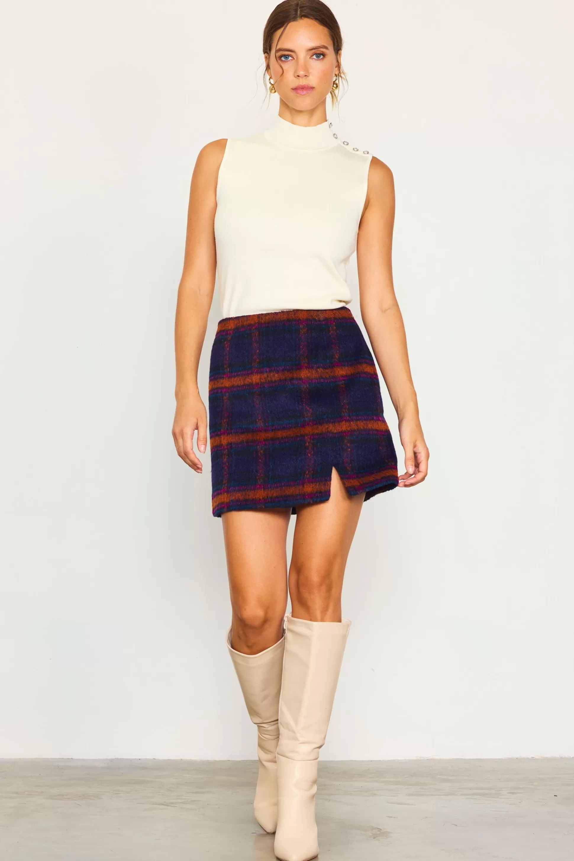 SKIES ARE BLUE Skirts>Plaid Front Slit Mini Skirt Navy-teal