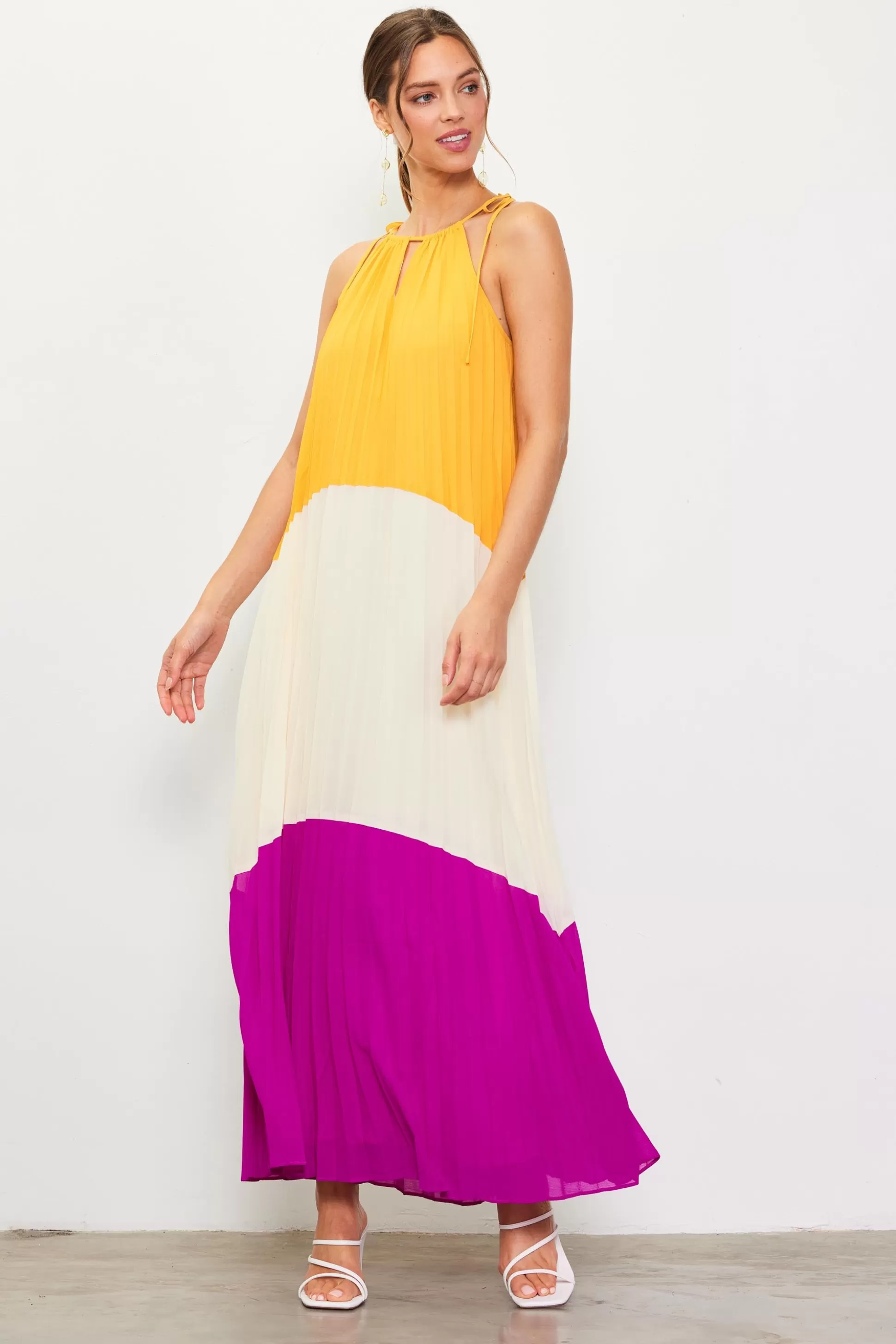SKIES ARE BLUE Maxi Dresses>Pleated Color Block Maxi Dress Mangoorchid