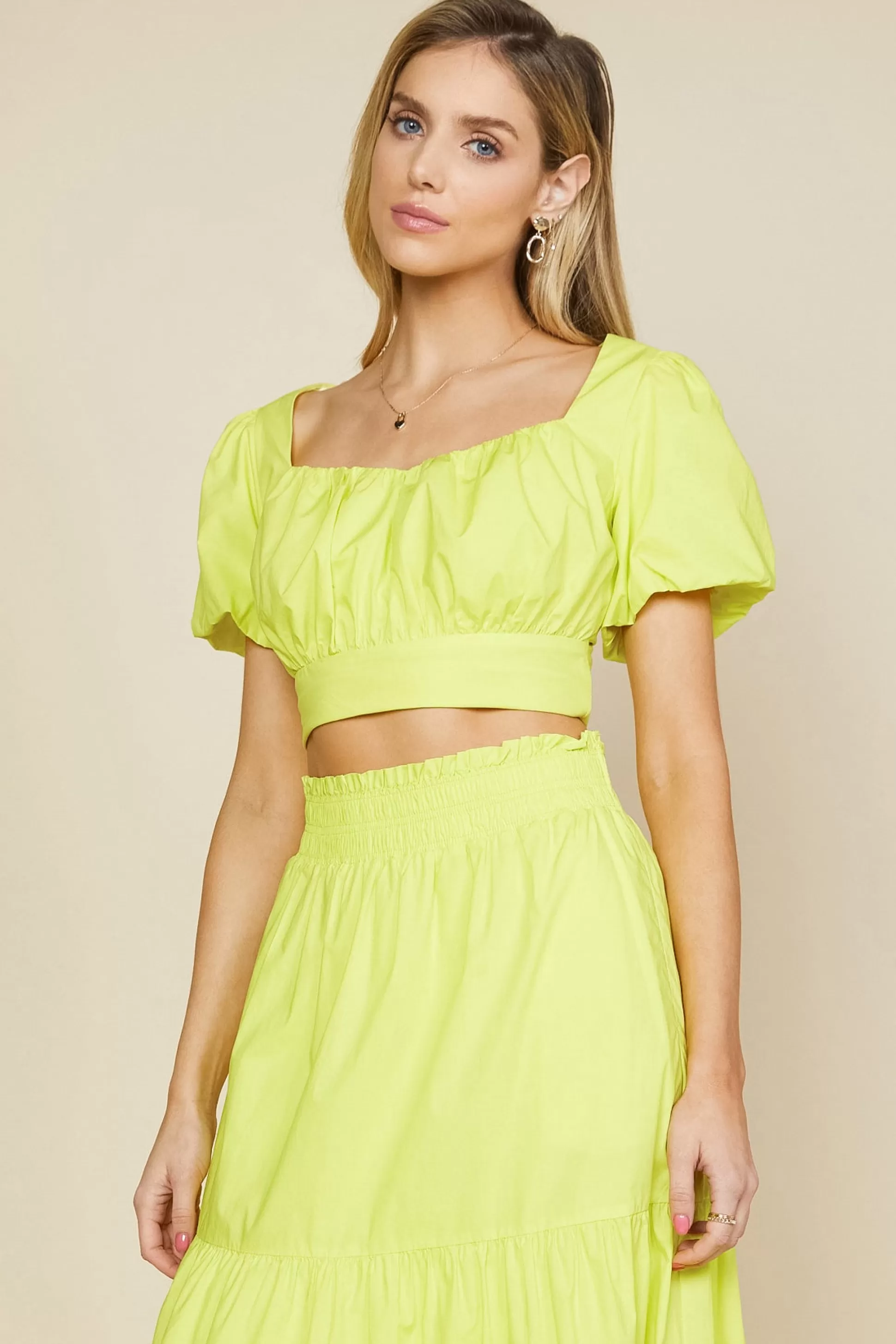 SKIES ARE BLUE Short Sleeve Tops>Poplin Bubble Sleeve Crop Top Limeyellow