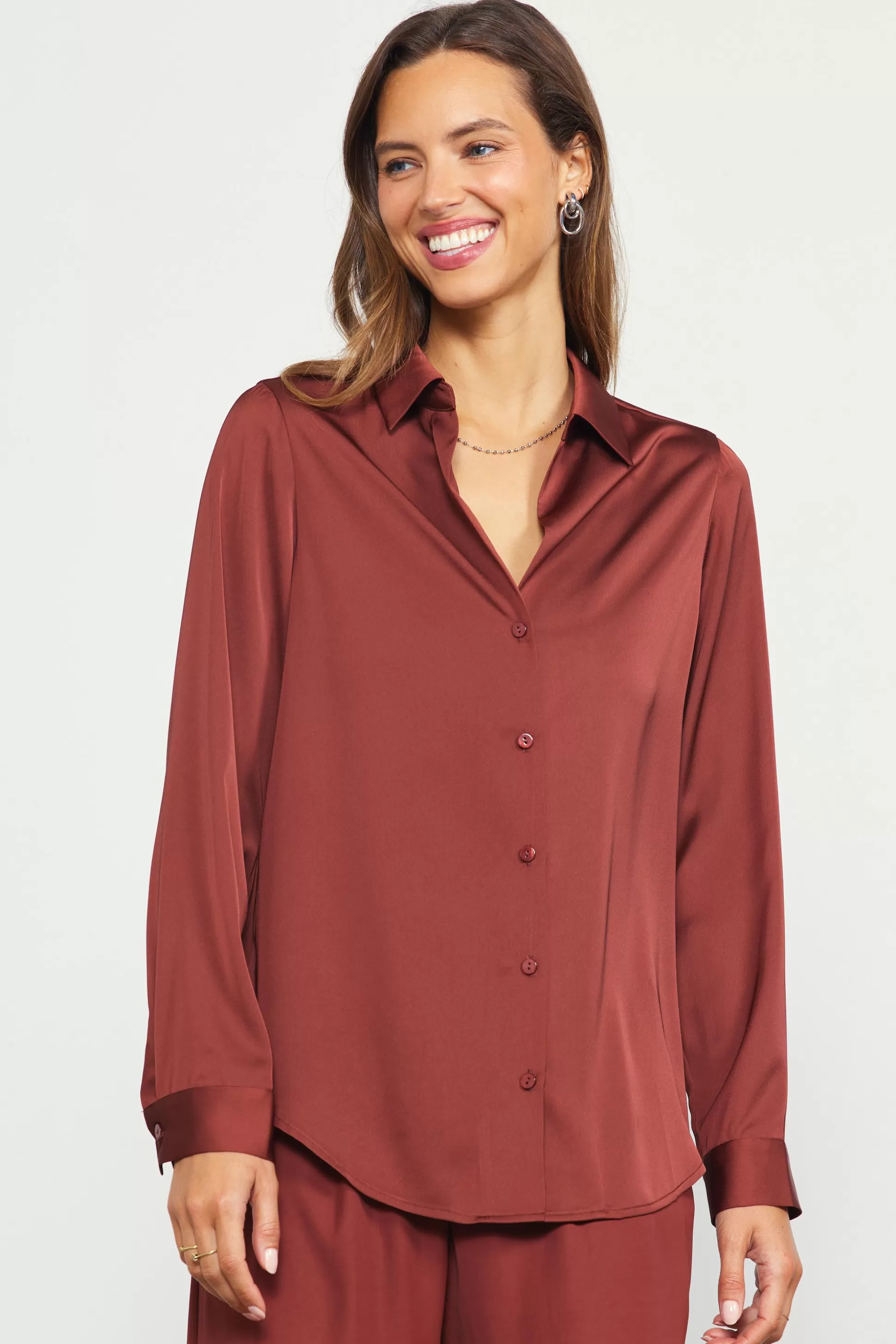 SKIES ARE BLUE Blouses | Long Sleeve Tops>Recycled Button Down Top Chocolate