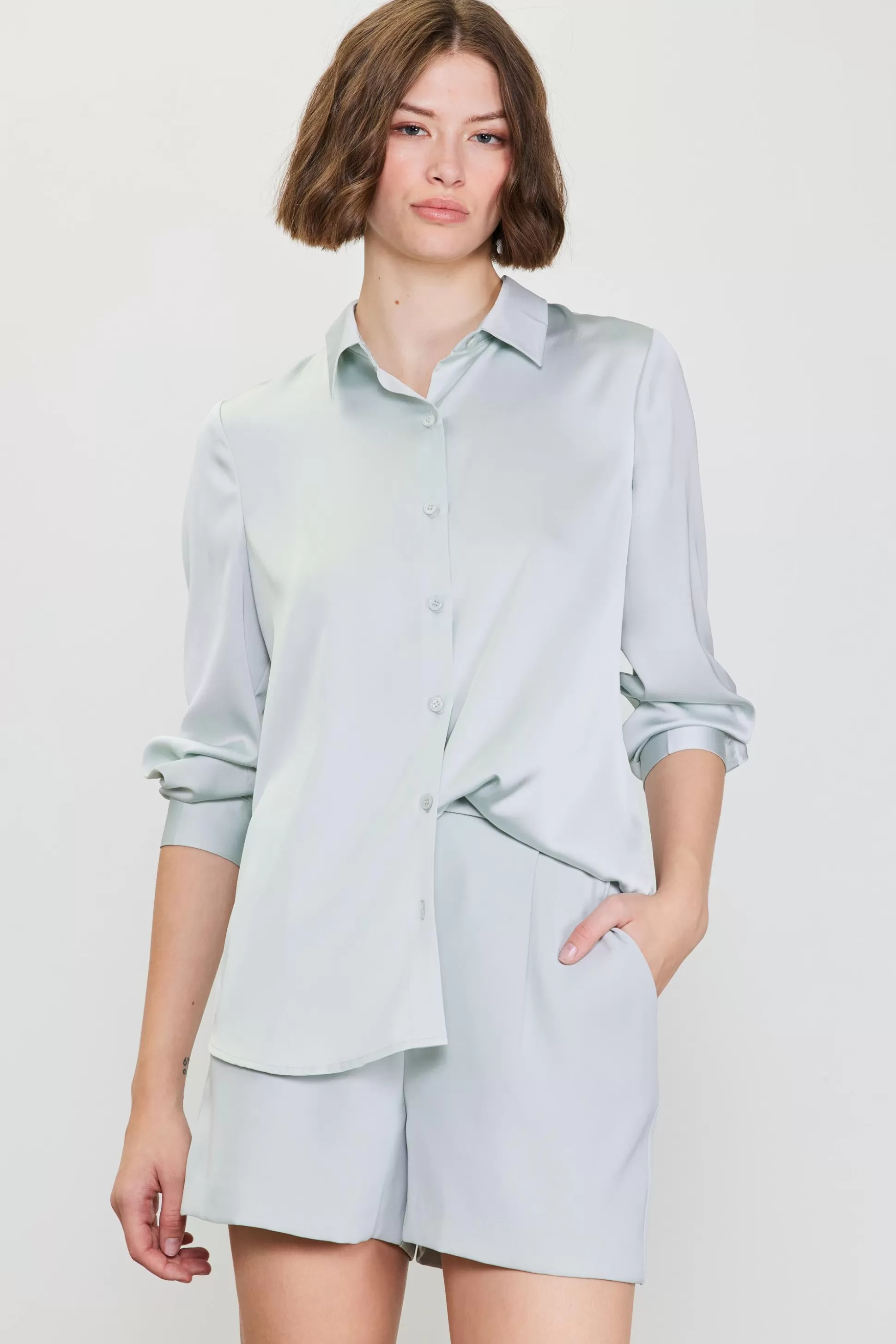 SKIES ARE BLUE Blouses | Long Sleeve Tops>Recycled Classic Button Down Top Dovegrey