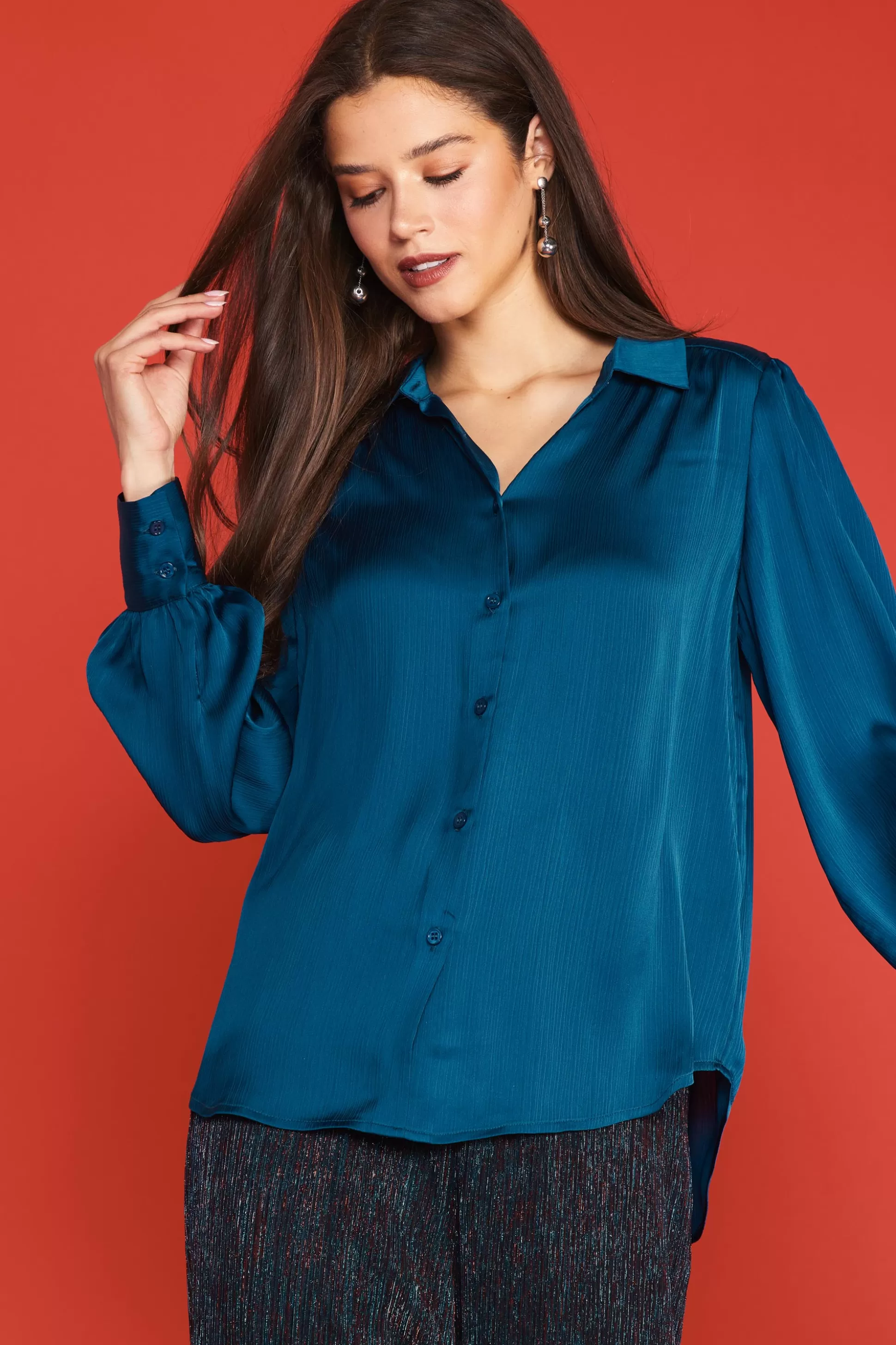 SKIES ARE BLUE Long Sleeve Tops>Recycled Crinkle Satin Buttondown Teal