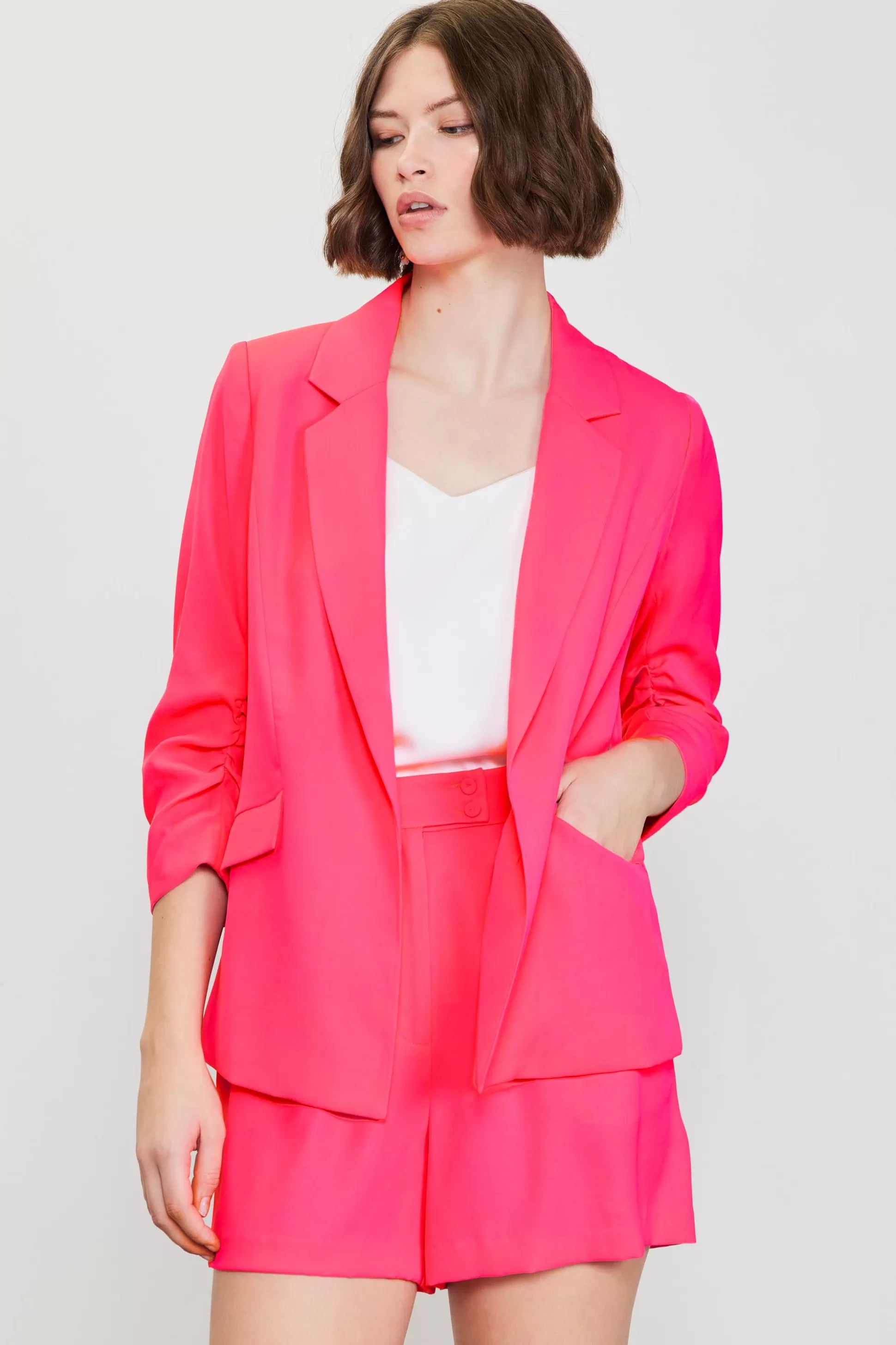 SKIES ARE BLUE Blazers>Recycled Shirred Sleeve Blazer Neonpink