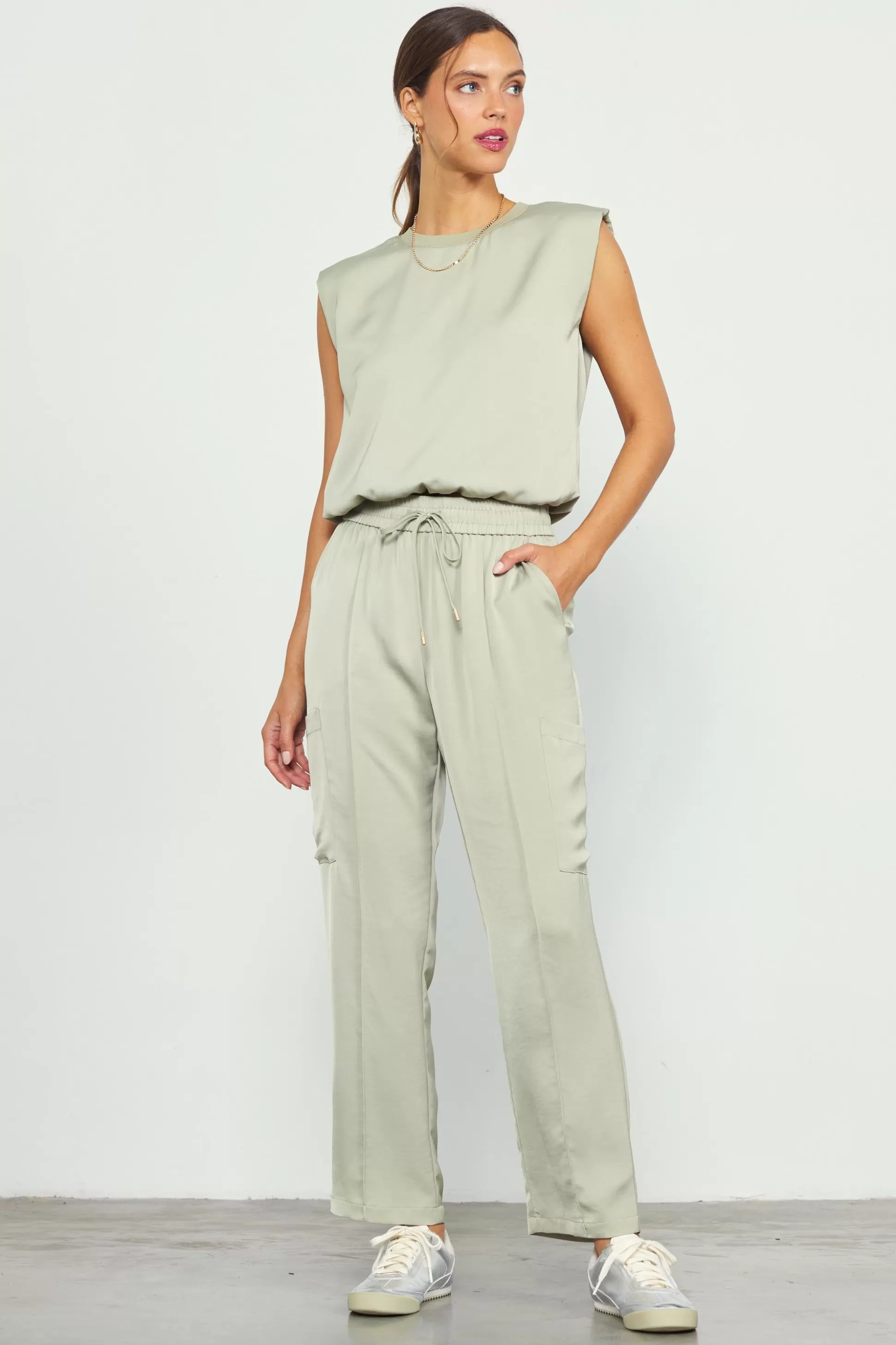 SKIES ARE BLUE Pants>Relaxed Utility Pintucked Pants Sage