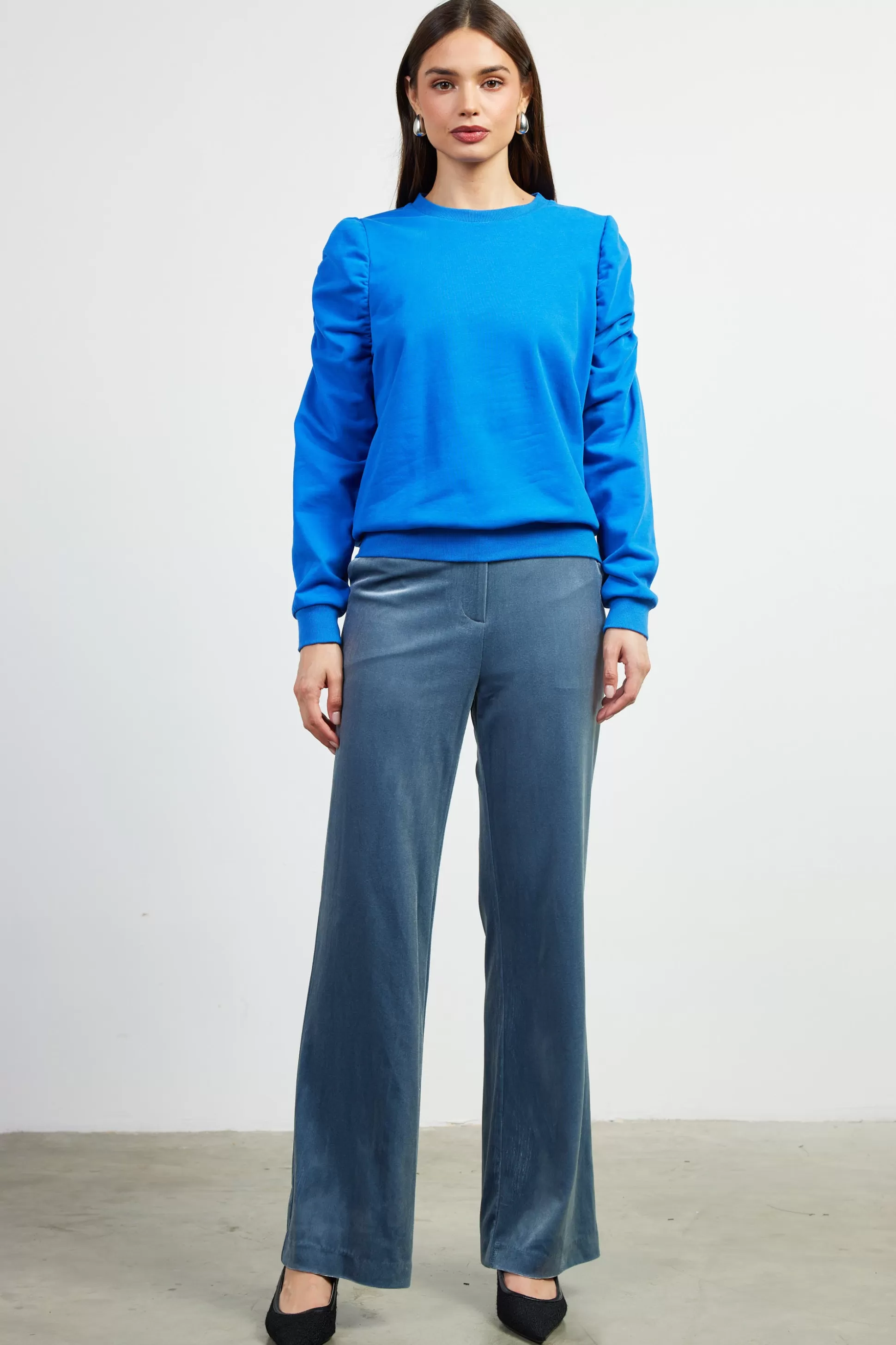 SKIES ARE BLUE Long Sleeve Tops | Sweaters>Ruched Sleeves Crewneck Sweatshirt Cobalt