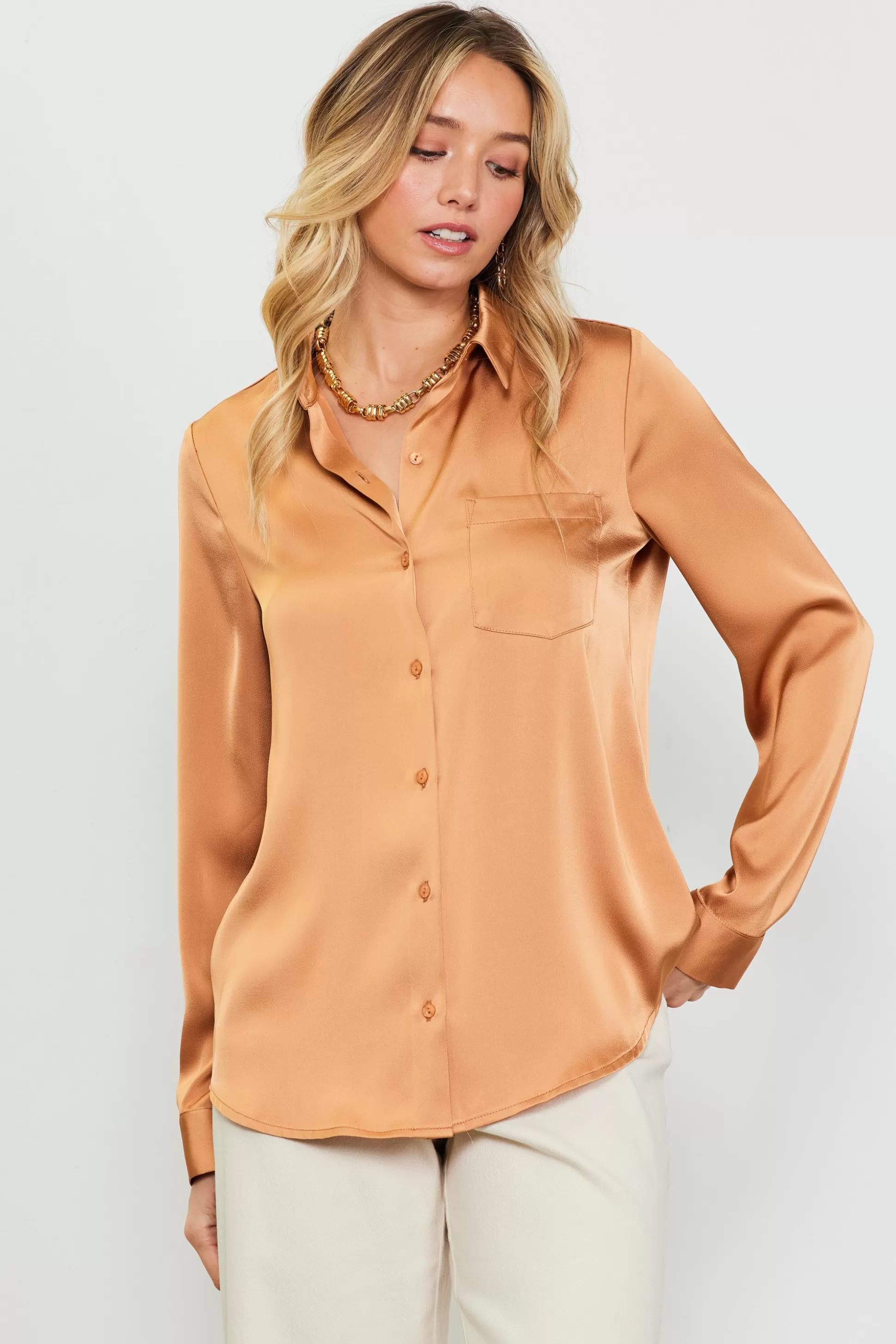 SKIES ARE BLUE Blouses | Long Sleeve Tops>Satin Button Down Top Gingerbrown