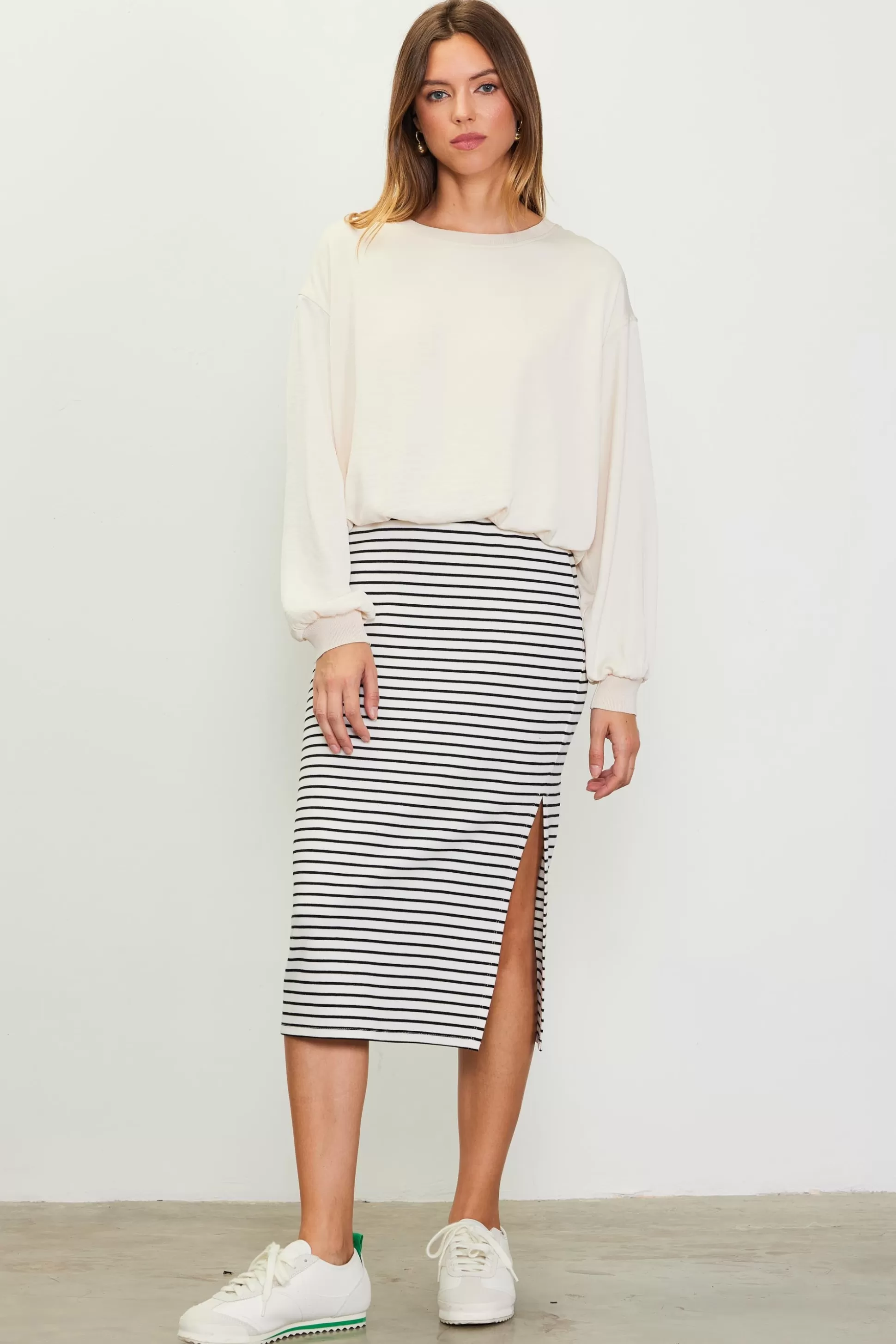 SKIES ARE BLUE Skirts>Striped Midi Skirt Ivory-black