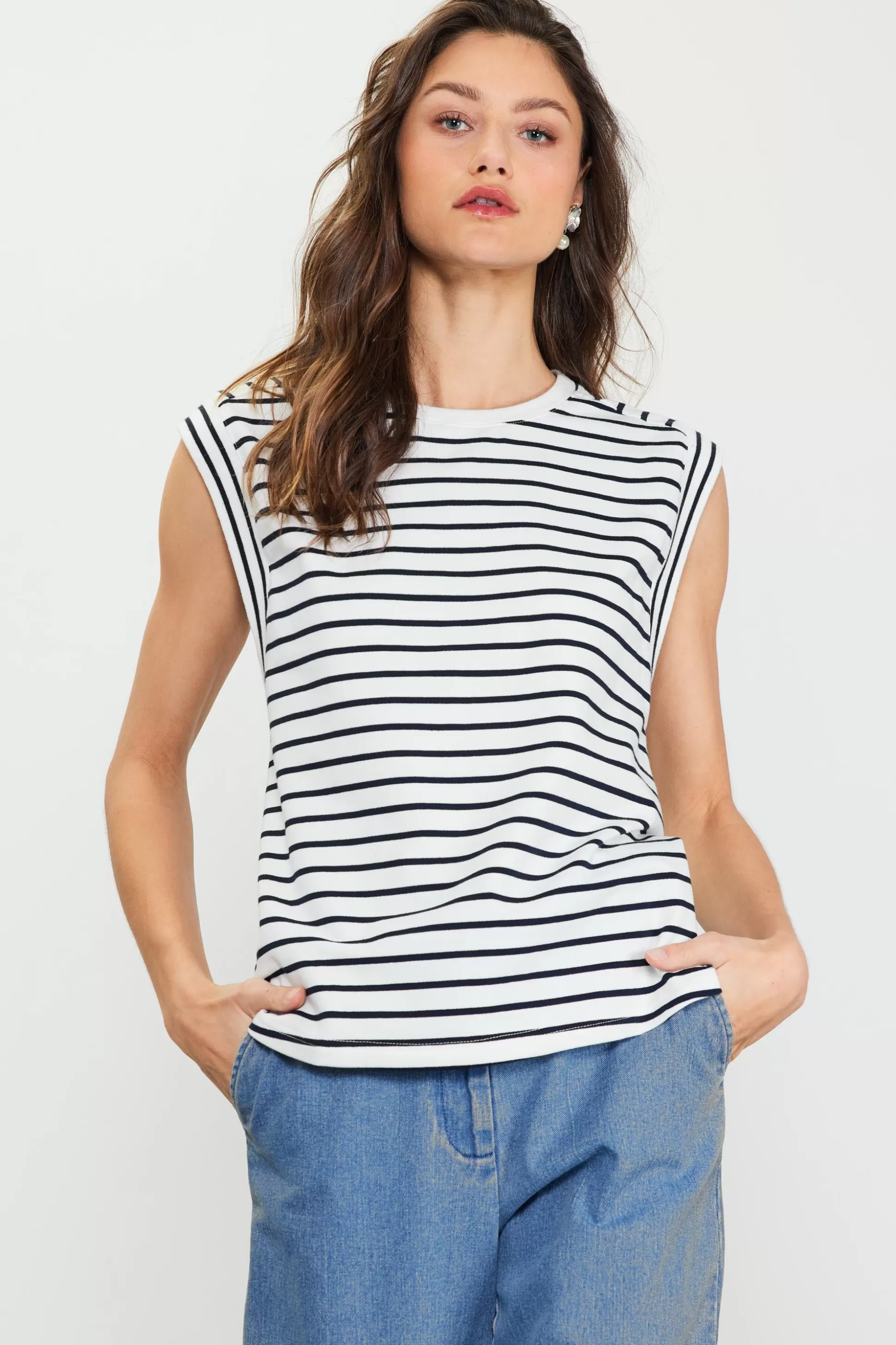 SKIES ARE BLUE Sleeveless Tops>Striped Sleeveless Rib Top White-navy