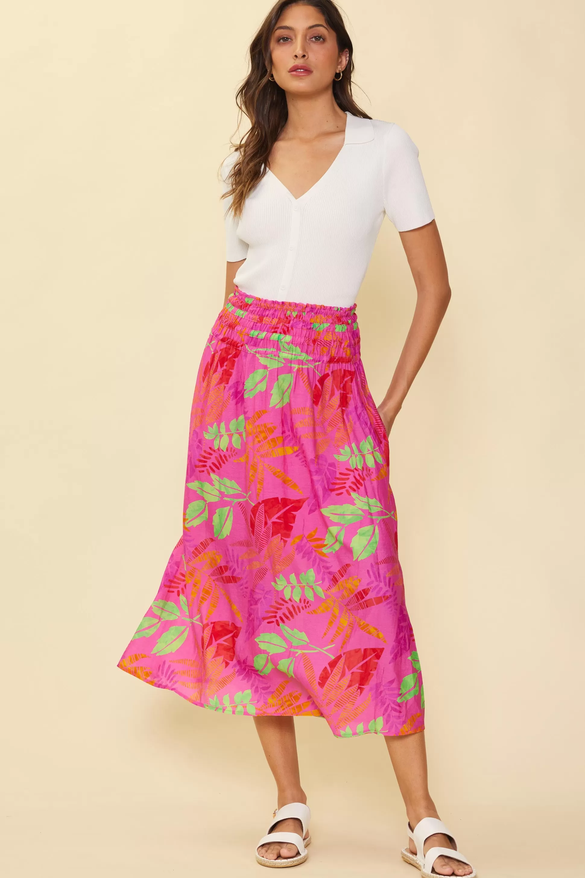 SKIES ARE BLUE Skirts>Tropical Print Skirt Prettyinpink