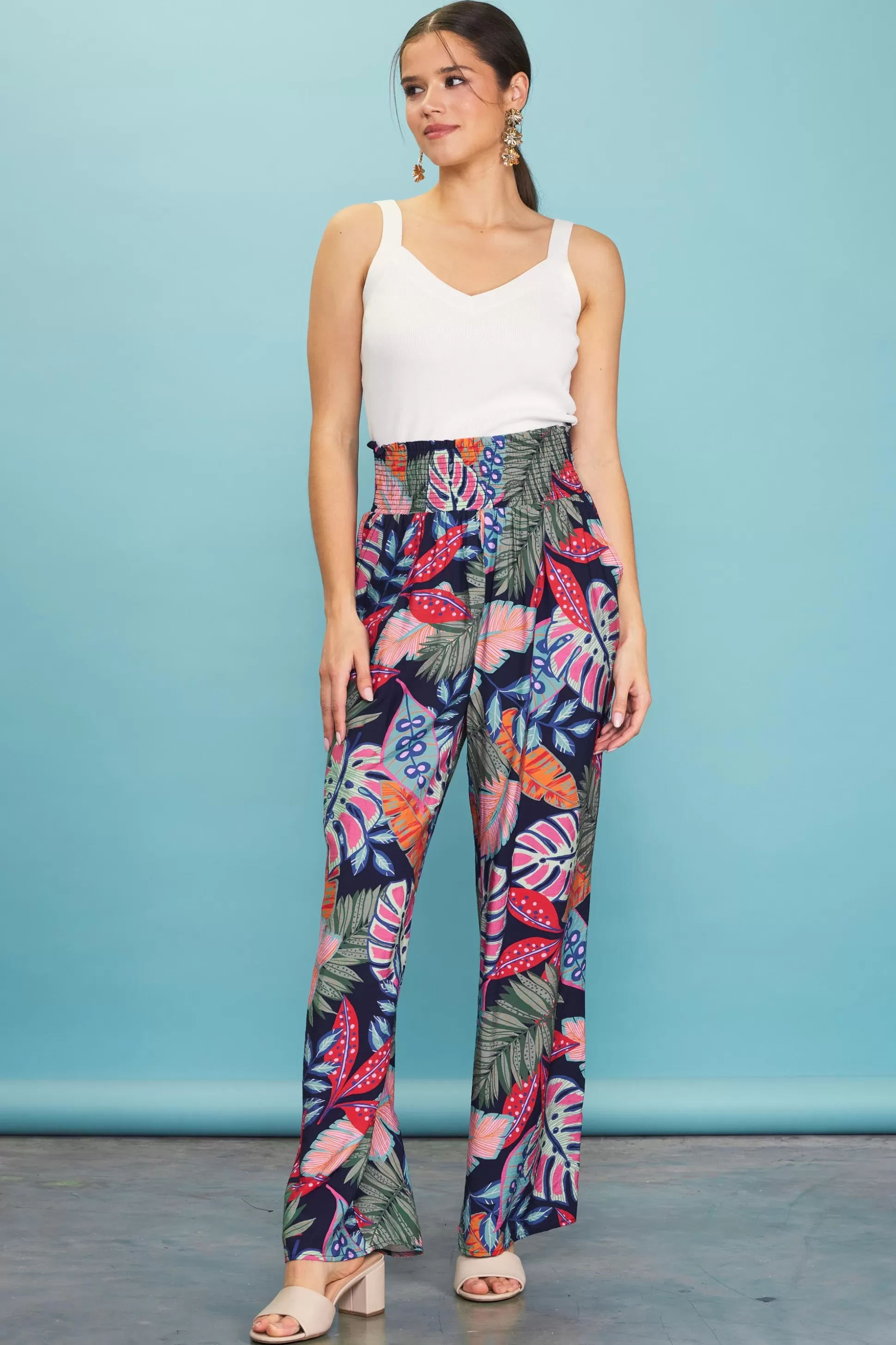 SKIES ARE BLUE Pants>Ula Print Smocked Waist Pants Tropical