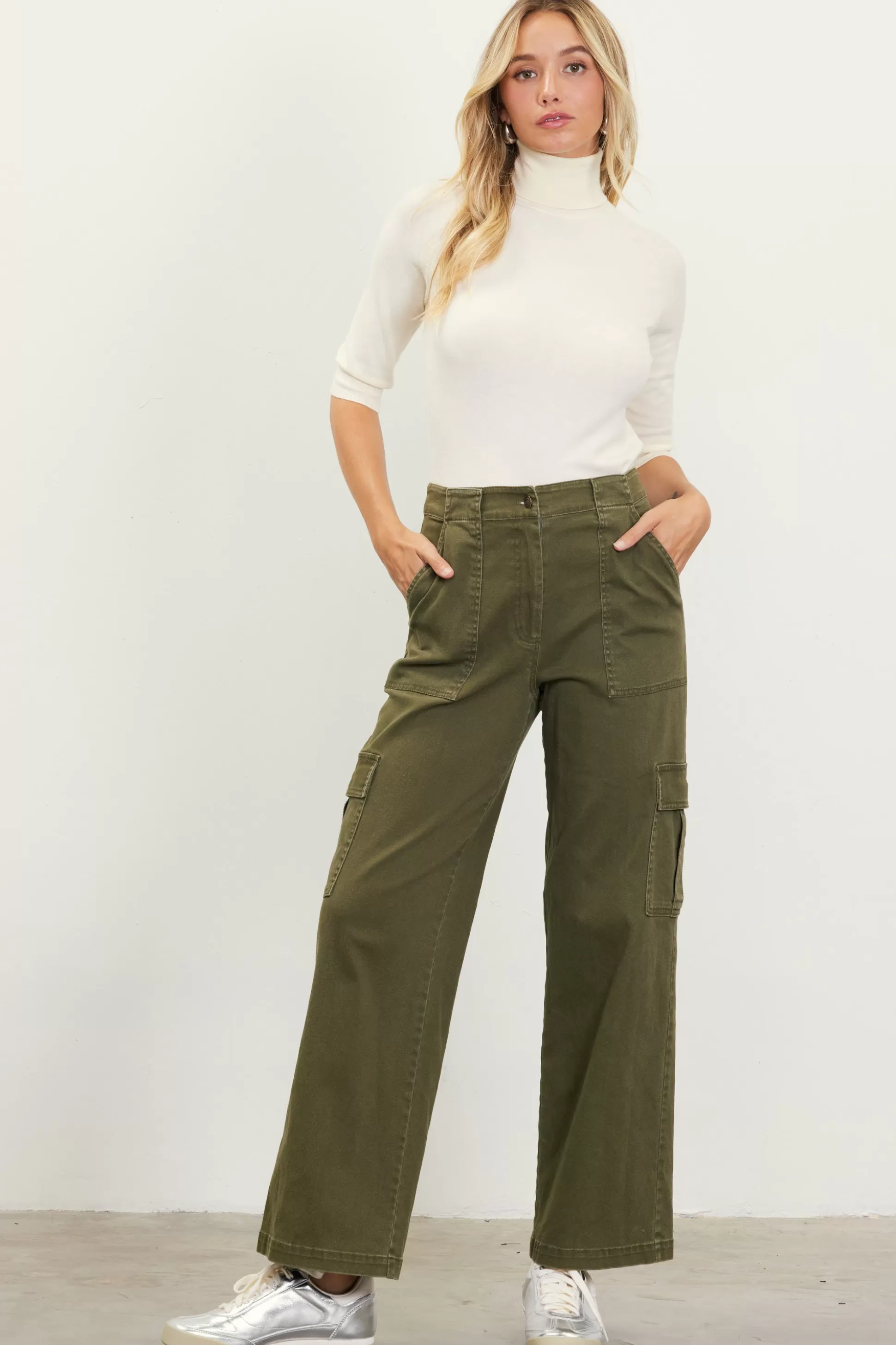 SKIES ARE BLUE Pants>Utility Straight Leg Pants Olive